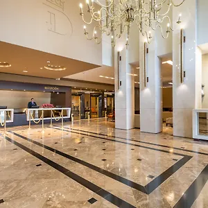Casa Dann Carlton & Bogota