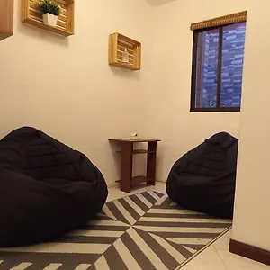 Apto Idoneo Para Descansar Muy Central En El Poblado Apartment Medellin